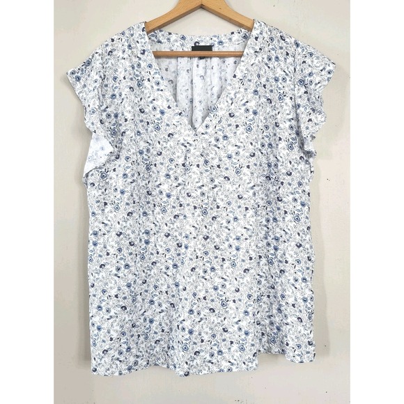 Jones New York Tops - JNY Jones New York Womens 2X Floral Flutter Sleeve V Neck Top Blouse Shirt